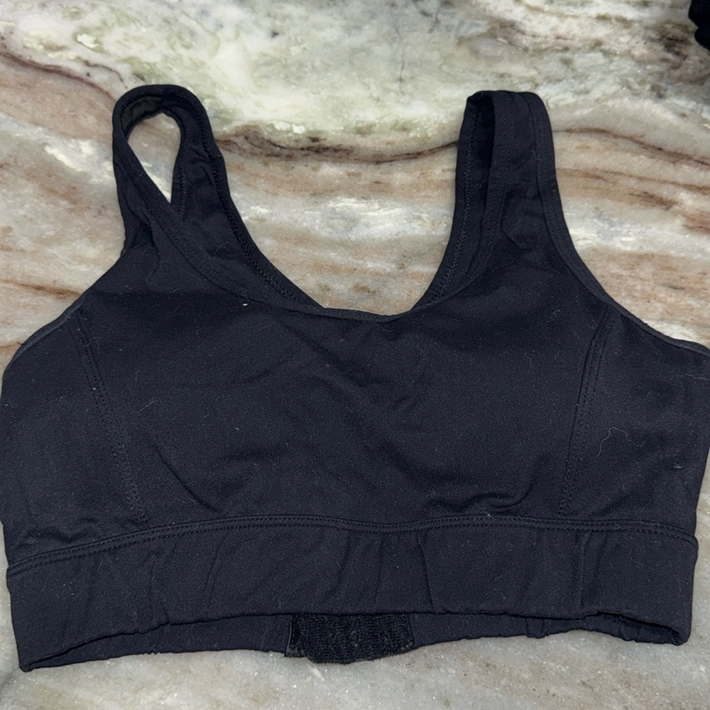 Sports bra